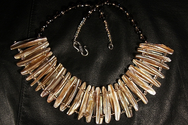 Royal Mother of Pearl Necklace