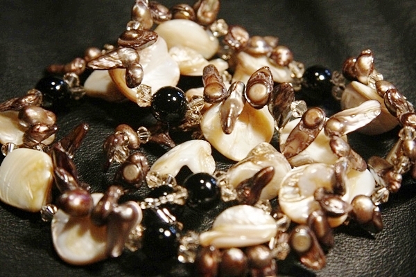 Black Onyx with Mocha Pearls