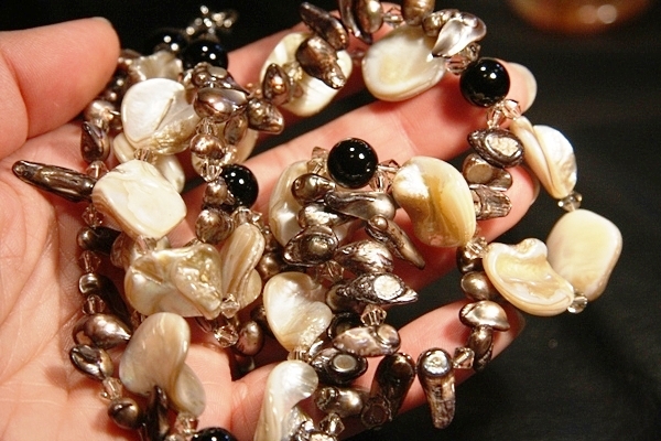 Black Onyx with Mocha Pearls