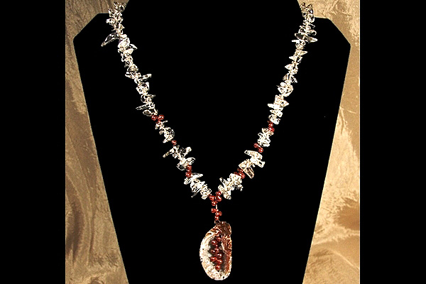 Drops of Copper Inside Agate Crystal Cave