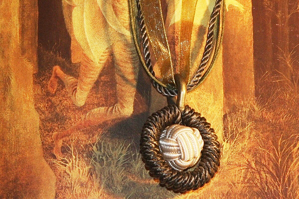 Monkey`s Fist Knot Ball - Olive Green Wrapped Ring Necklace