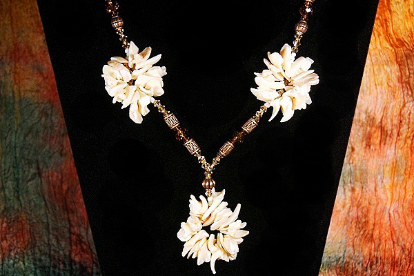 Antiqued Copper with Seashell Clusters