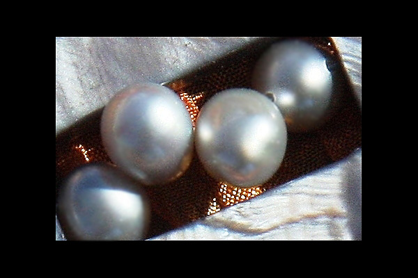 Contemporary Silver Perl Necklace