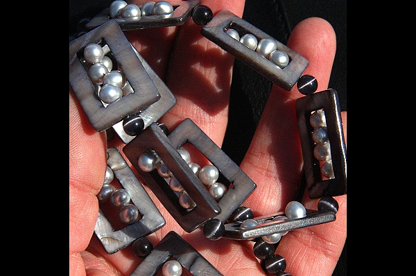 Contemporary Silver Perl Necklace