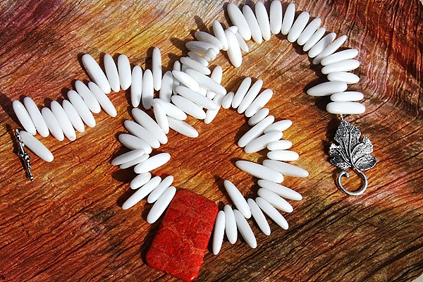 Exquisite Snow White Porcelain Necklace with Large Red Sponge Coral