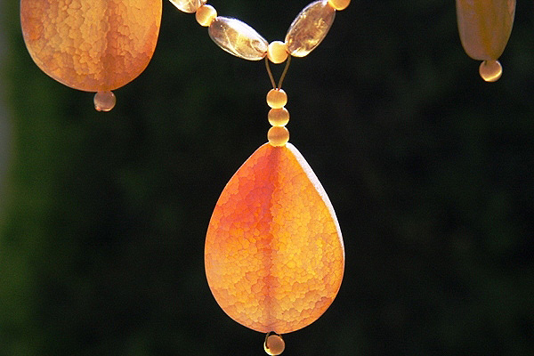 Composition of Yellow Gemstones