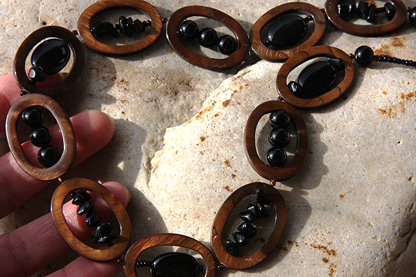 Chocolate Mother of Pearl and Black Onyx Display Necklace