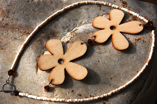 Flower Power Necklace