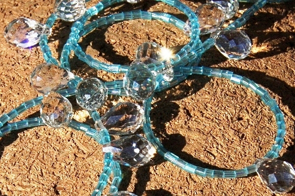 Gentle Swarovski Crystal Dew Drop Choker Necklace